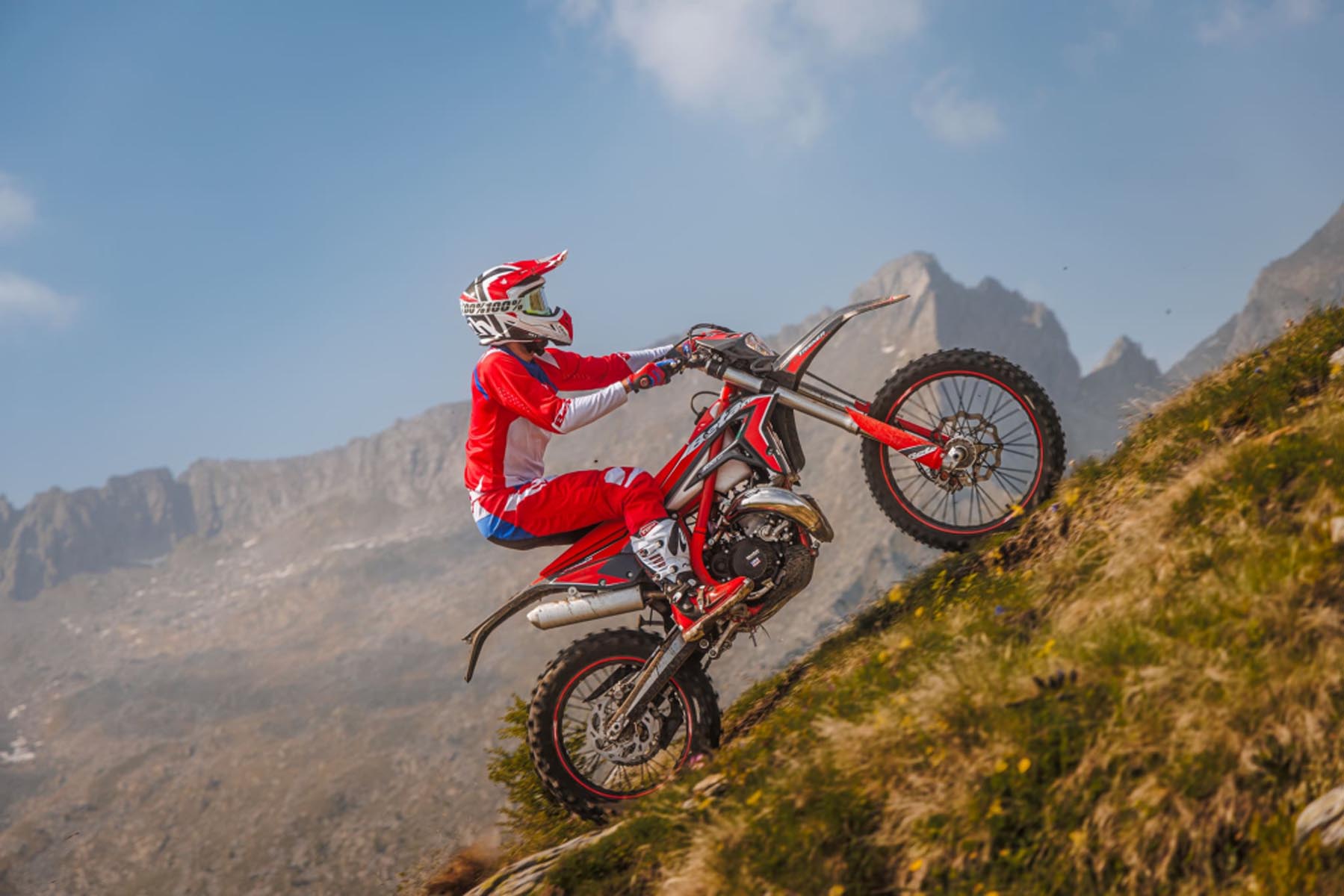 Beta_X-Trainer_2026_04.jpg